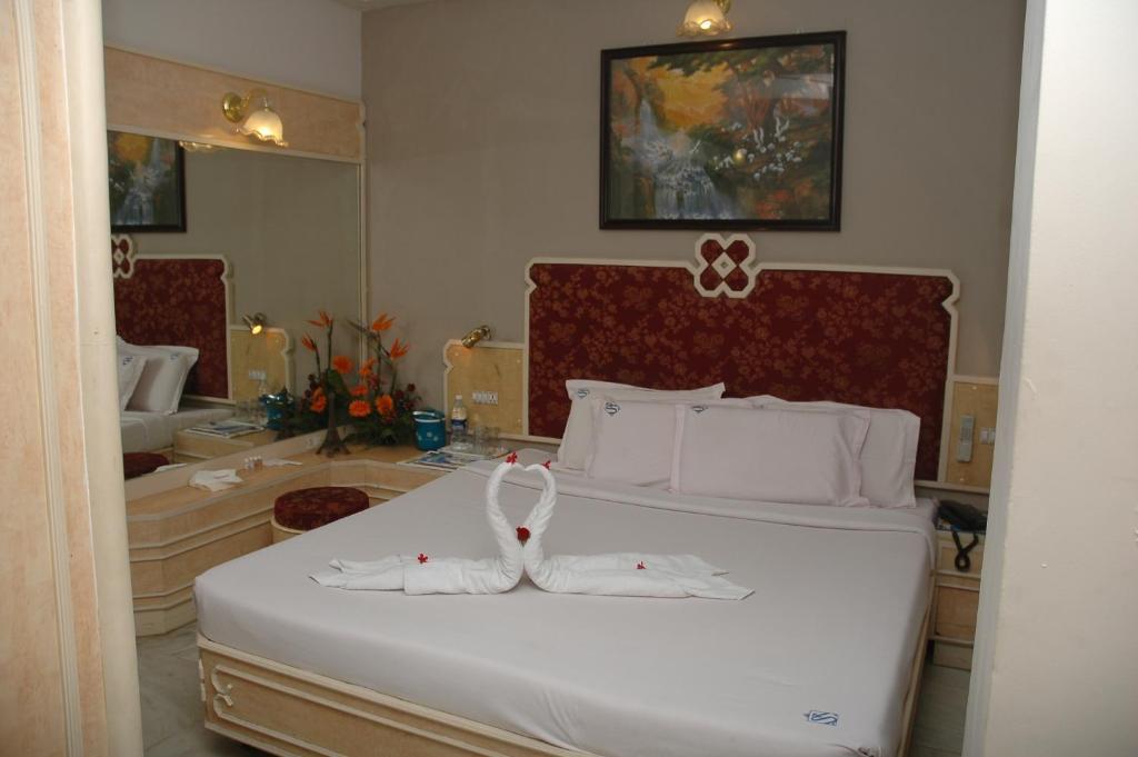 Hotel Saratharajans Madurai Room photo
